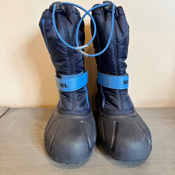 Sorel Youth Flurry Black Blue Lined Winter Boots Size 5 Warm Snow - Picture 2 of 7
